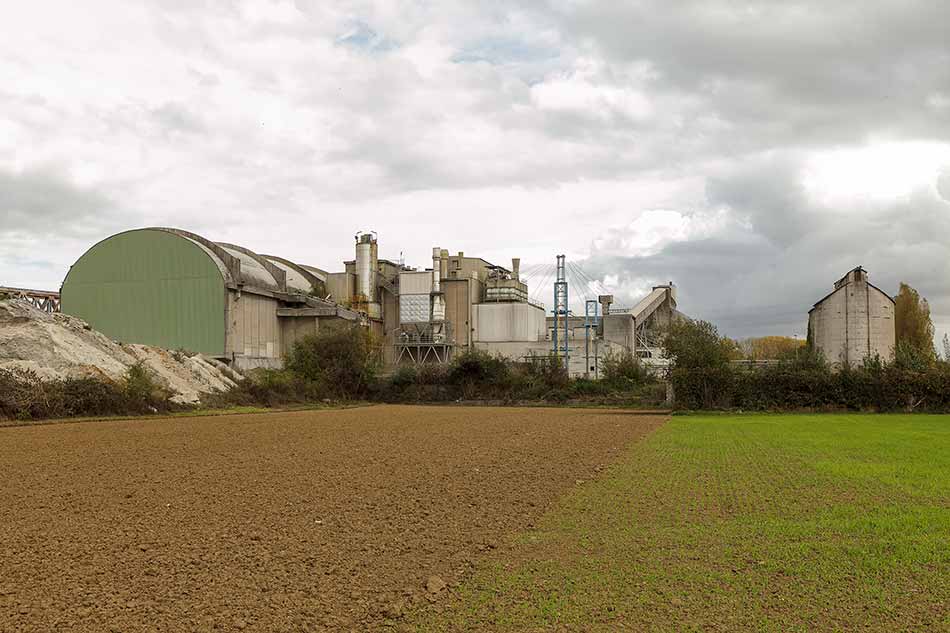 A closed cement factory